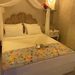 Bed & Breakfast Naz *
