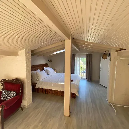 Bed and breakfast Naz *