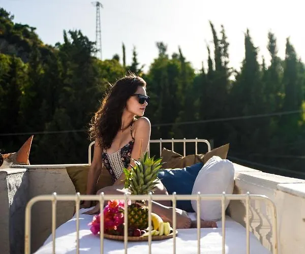 Naz Alaçatı