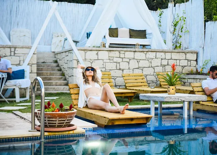 Oda ve Kahvaltı Naz