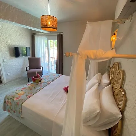 Oda ve Kahvaltı Naz *