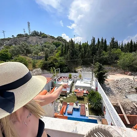 Naz Oda ve Kahvaltı