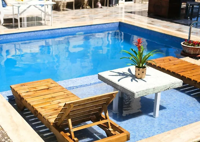 Alojamento de Acomodação e Pequeno-almoço Naz *